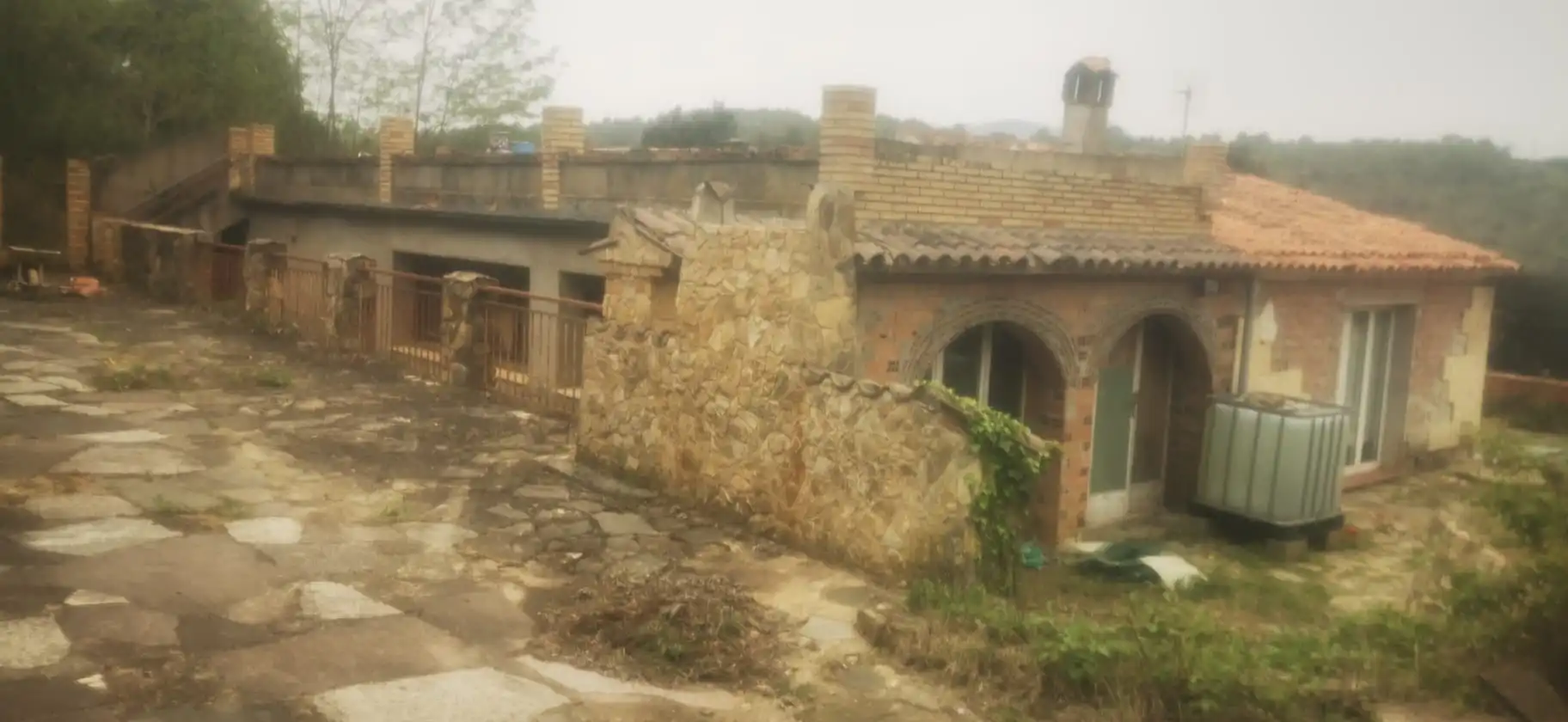 Vista exterior de Finca rústica en venta en Palol de Revardit con Jardín privado, Terraza y Trastero