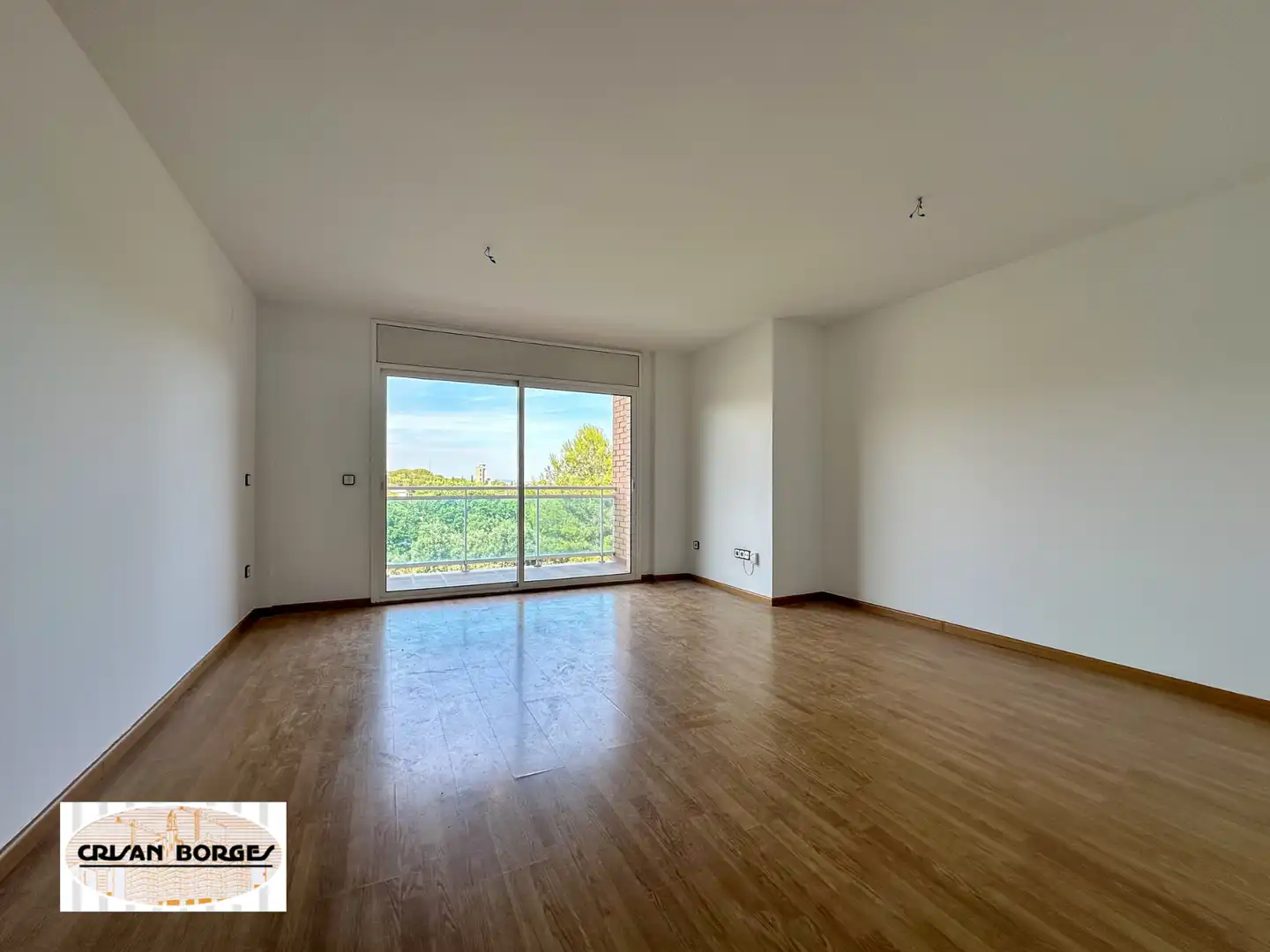 Living room of Flat for sale in Reus  with Air Conditioner, Private garden and Parquet flooring
