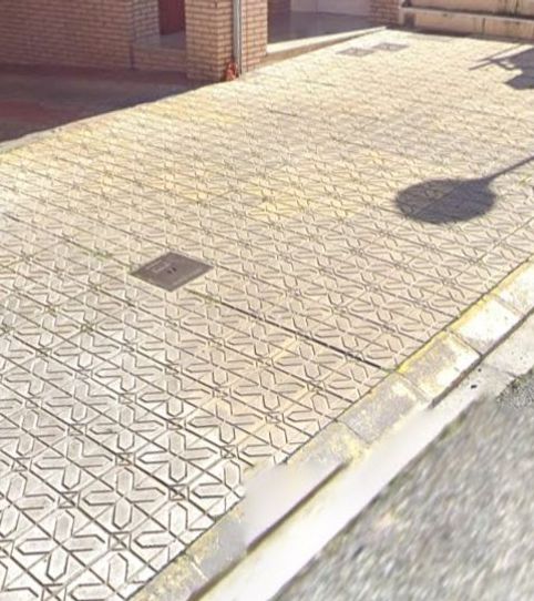 Foto 2 de Garatge de lloguer a Calle de la Almazara, 1, Centro, Tudela