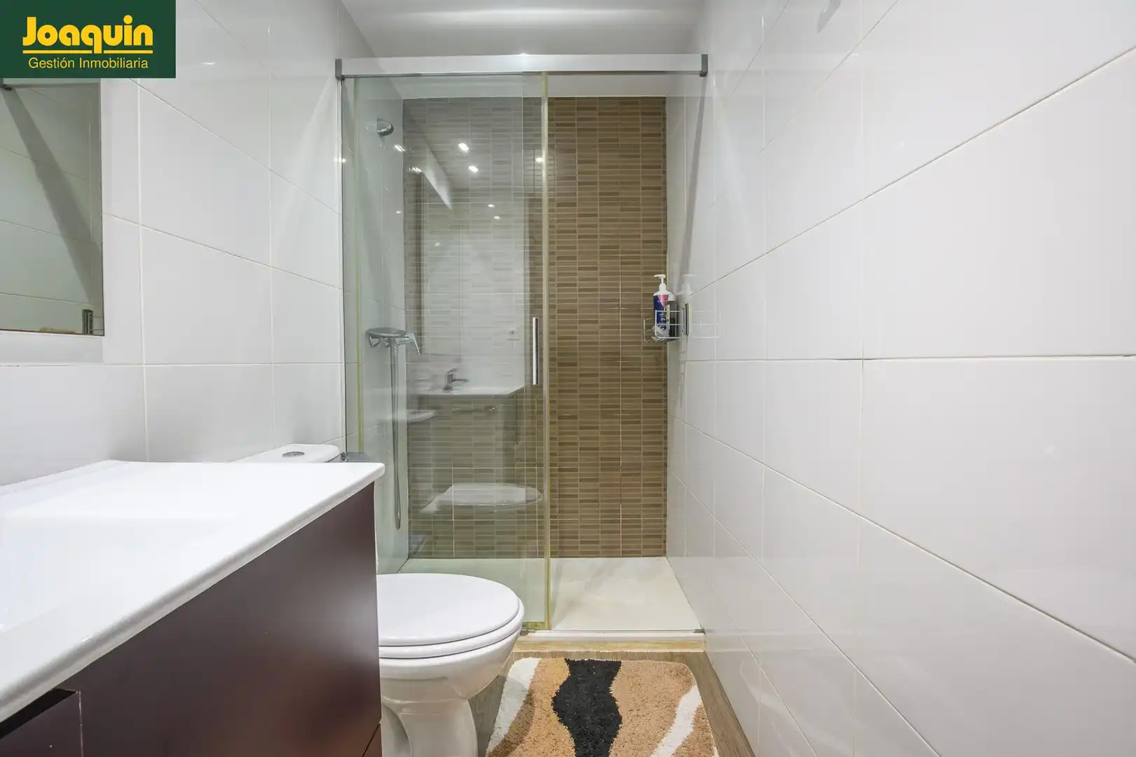 Bathroom of Flat for sale in Córdoba  with Air Conditioner, Heating and Terrace