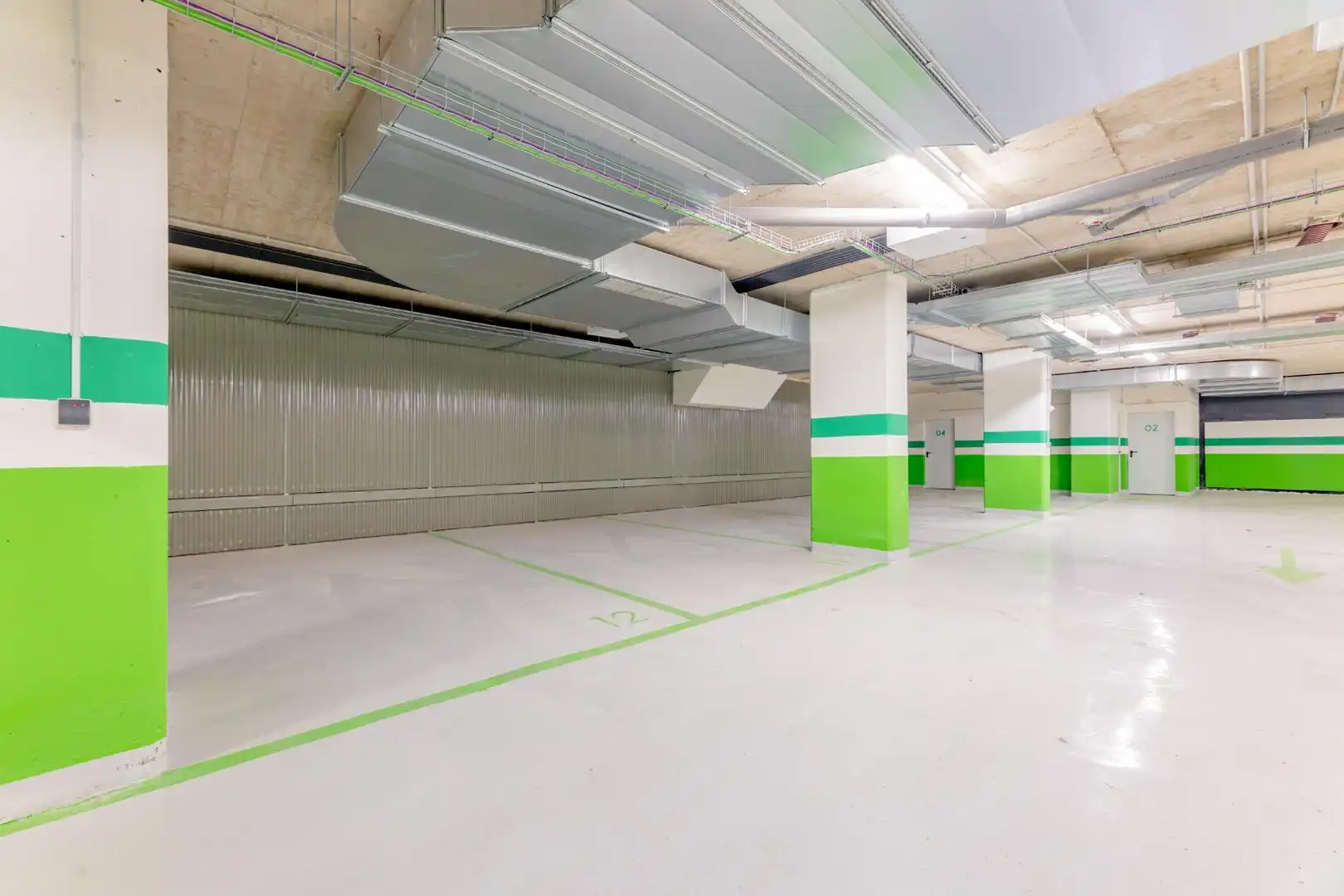Parkplatz von Wohnung zur Miete in Valencia mit Klimaanlage, Heizung und Privatgarten