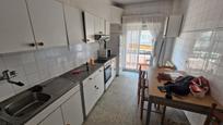 Cuina de Pis en venda en Ourense Capital  amb Calefacció, Parquet i Moblat