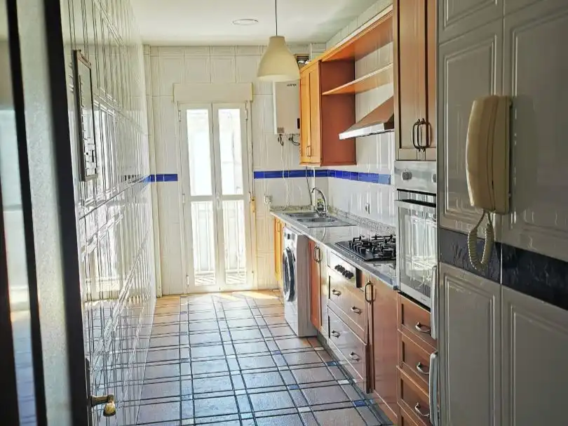 Flat for sale in Amador de los Ríos 1, imagen 3