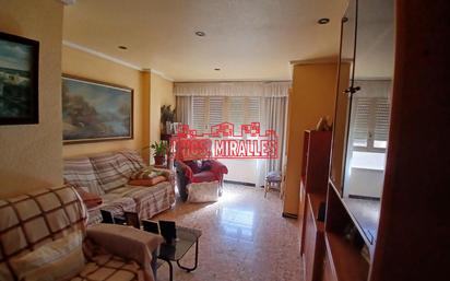 Living room of Flat for sale in Elche / Elx  with Air Conditioner and Balcony