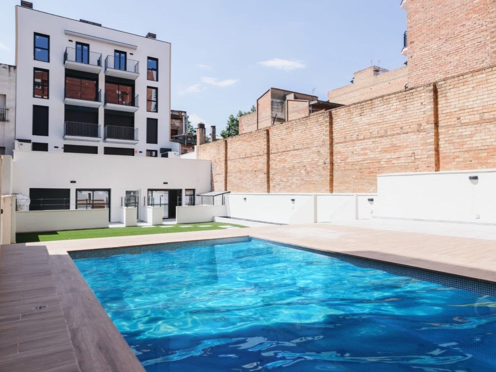Swimming pool of Loft for sale in Sant Boi de Llobregat