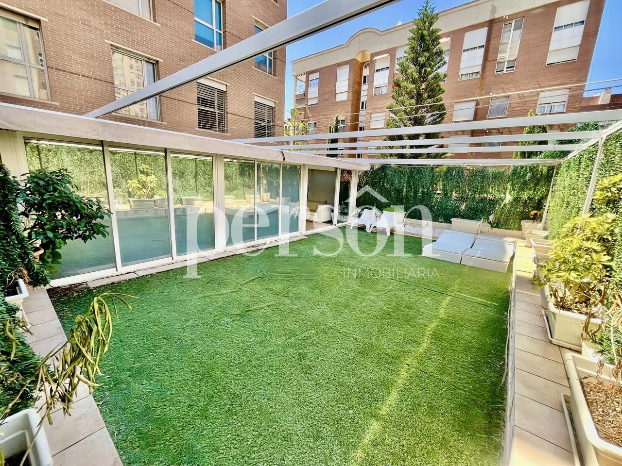 Terraza de Piso de alquiler en  Valencia Capital con Aire acondicionado, Calefacción y Terraza