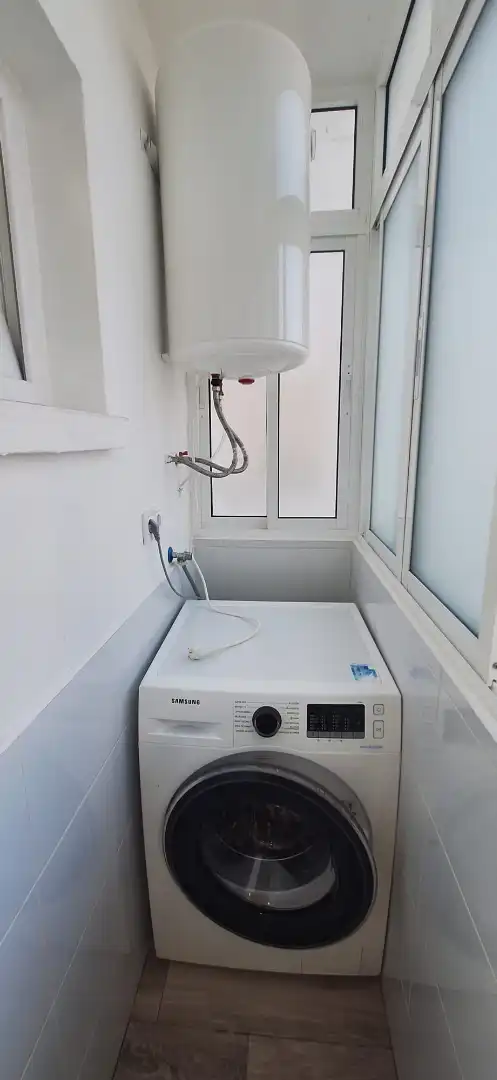 Bathroom of Flat for rent in Málaga  with Furnished, Oven and Washing machine