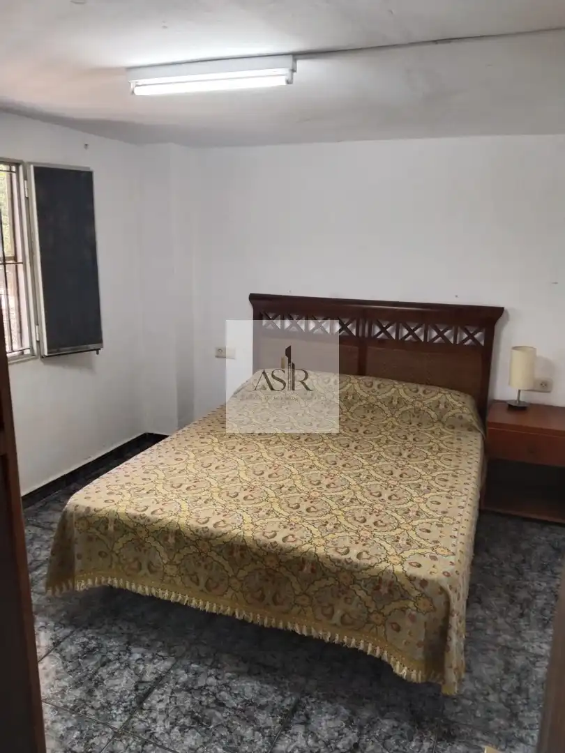 Bedroom of Houses for sale in Alzira  with Terrace, Storage room and Swimming Pool