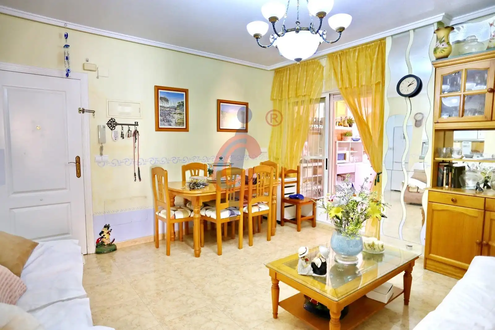 Comedor de Planta baja en venta en Guardamar del Segura con Aire acondicionado, Terraza y Trastero