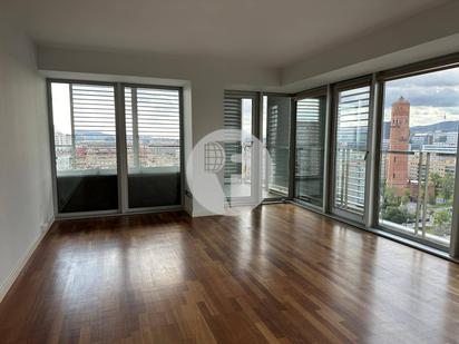 Living room of Flat for sale in  Barcelona Capital  with Air Conditioner, Terrace and Swimming Pool