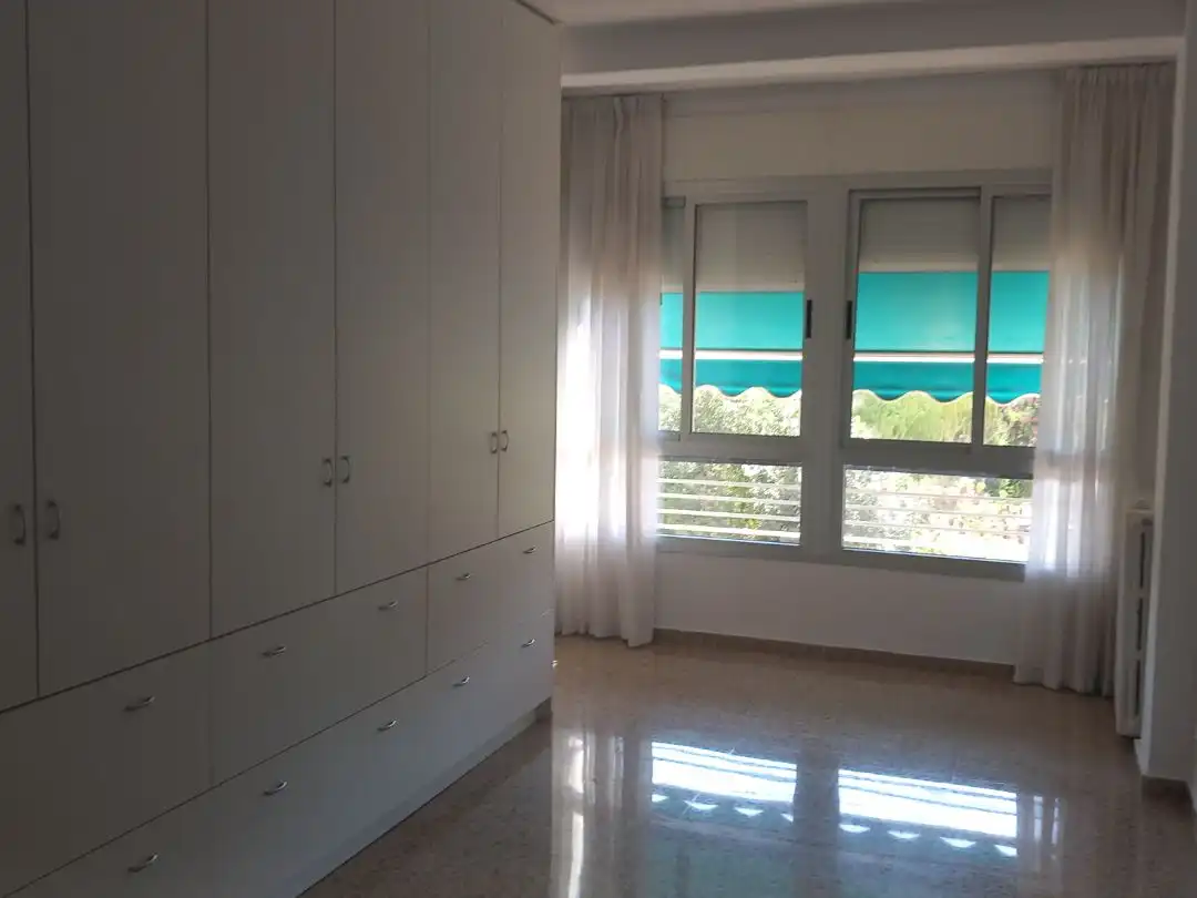 Schlafzimmer von Wohnung zur Miete in Centro