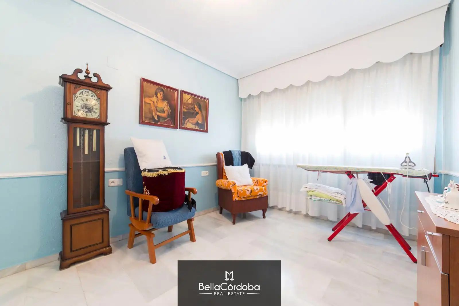 Detached homes for sale in Poniente-Norte - Miralbaida - Parque Azahara