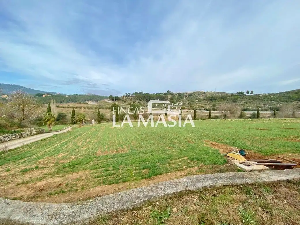Finca rústica en venda en Canyelles amb Aire condicionat, Jardí privat i Traster