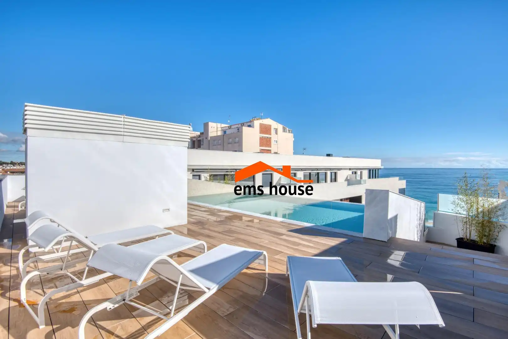 Terraza de Ático en venta en Calonge i Sant Antoni con Terraza, Trastero y Amueblado