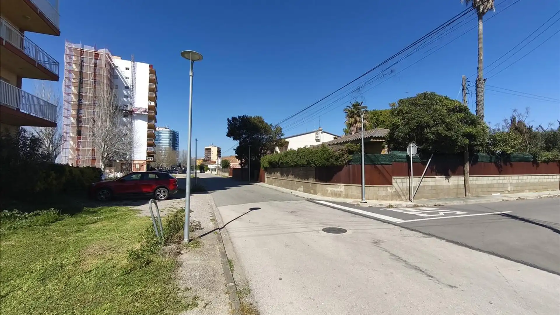 Planta baixa en venda a Empordà (Edificio Torre Canigó), Sant Pere Pescador