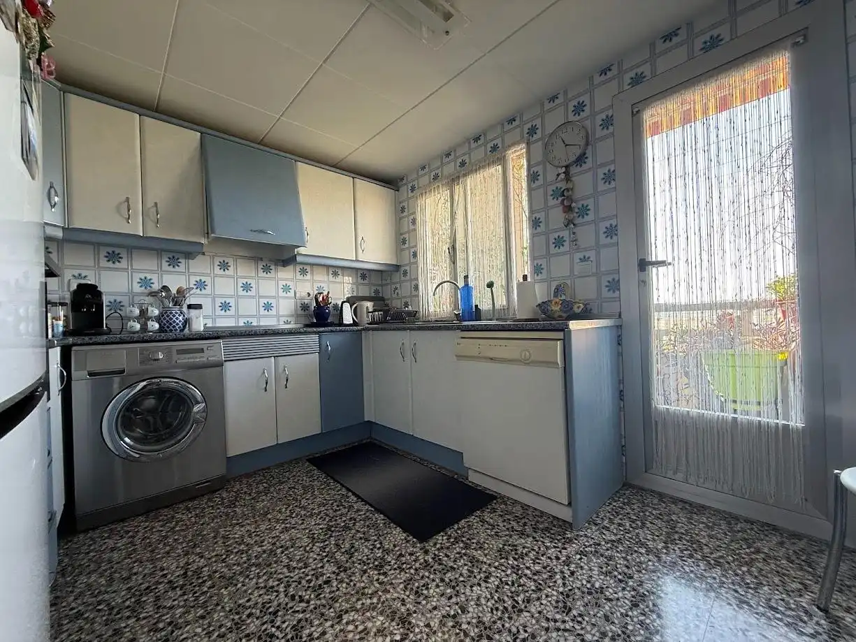 Piso con balcón en venta en Alberic