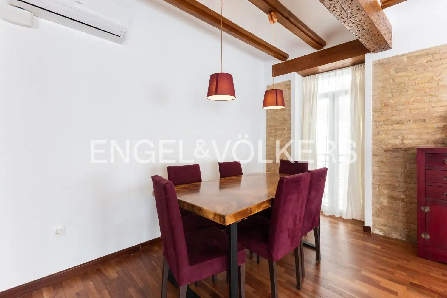 Dining room of Flat for sale in Valencia  with Air Conditioner, Heating and Parquet flooring