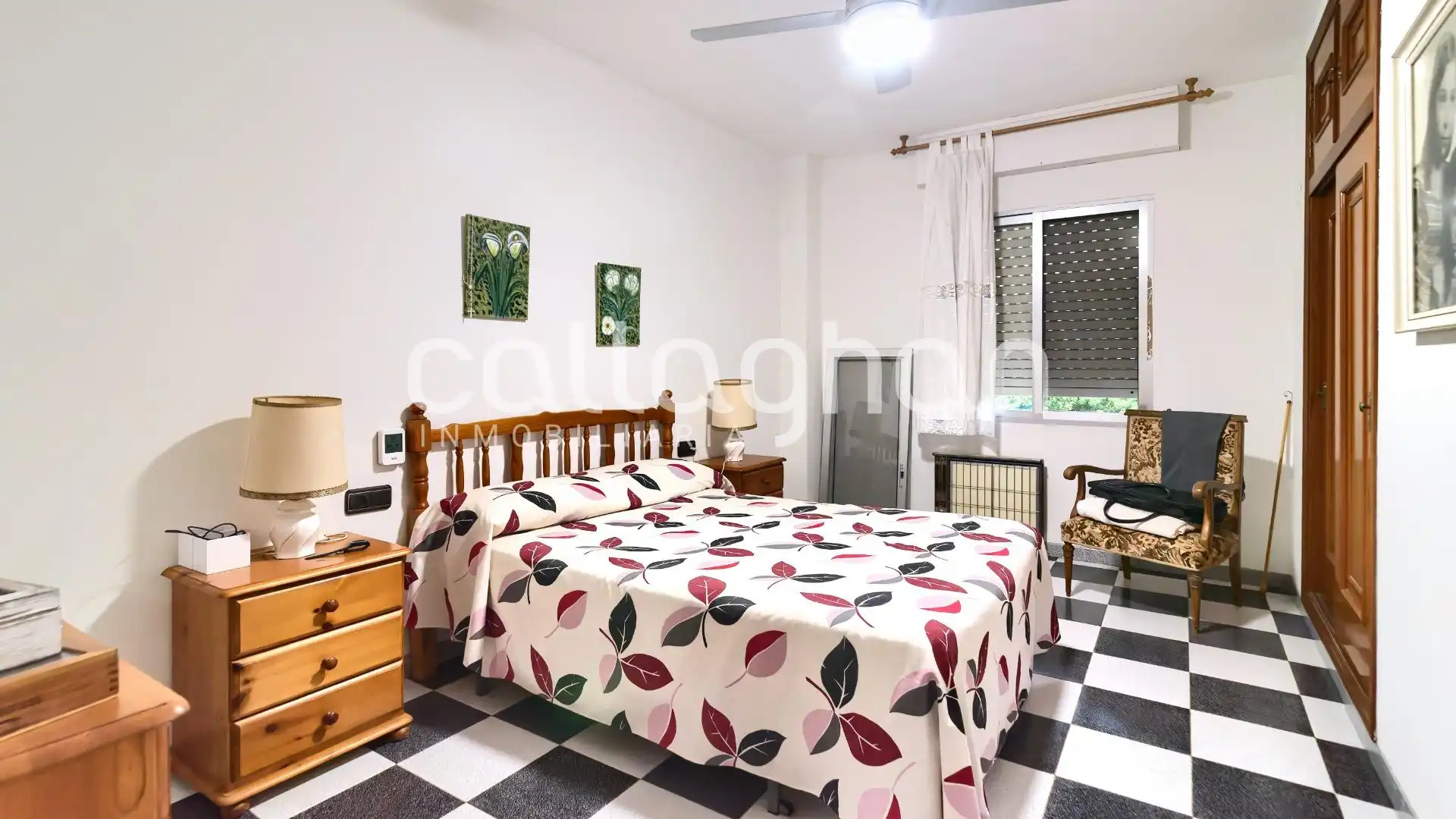 Dormitori de Casa o xalet en venda en Alzira amb Piscina