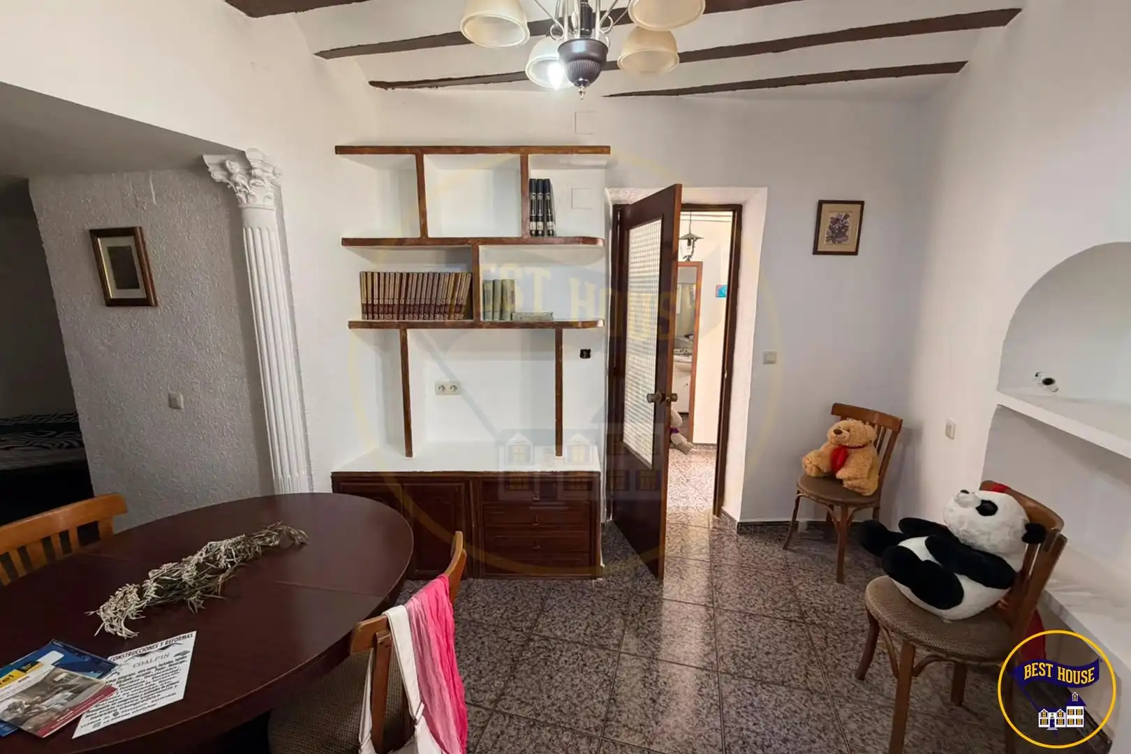 Sala d'estar de Finca rústica en venda en Altarejos amb Moblat