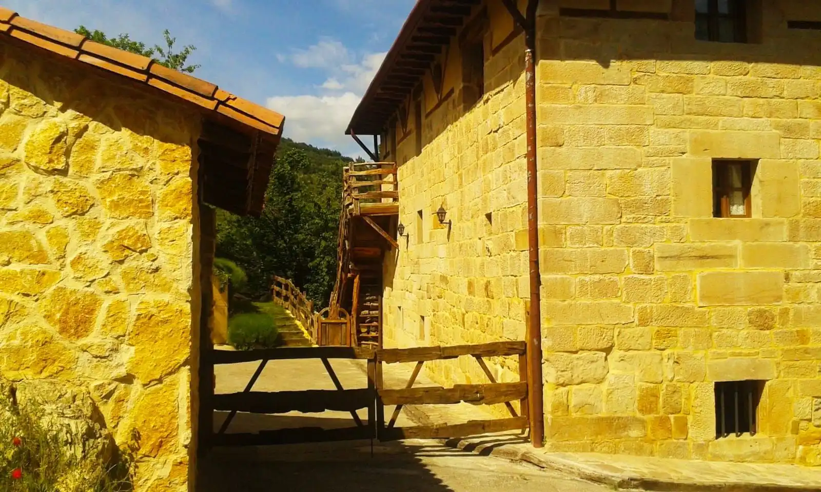Vista exterior de Casa o chalet en venta en Valle de Zamanzas con Jardín privado, Terraza y Trastero