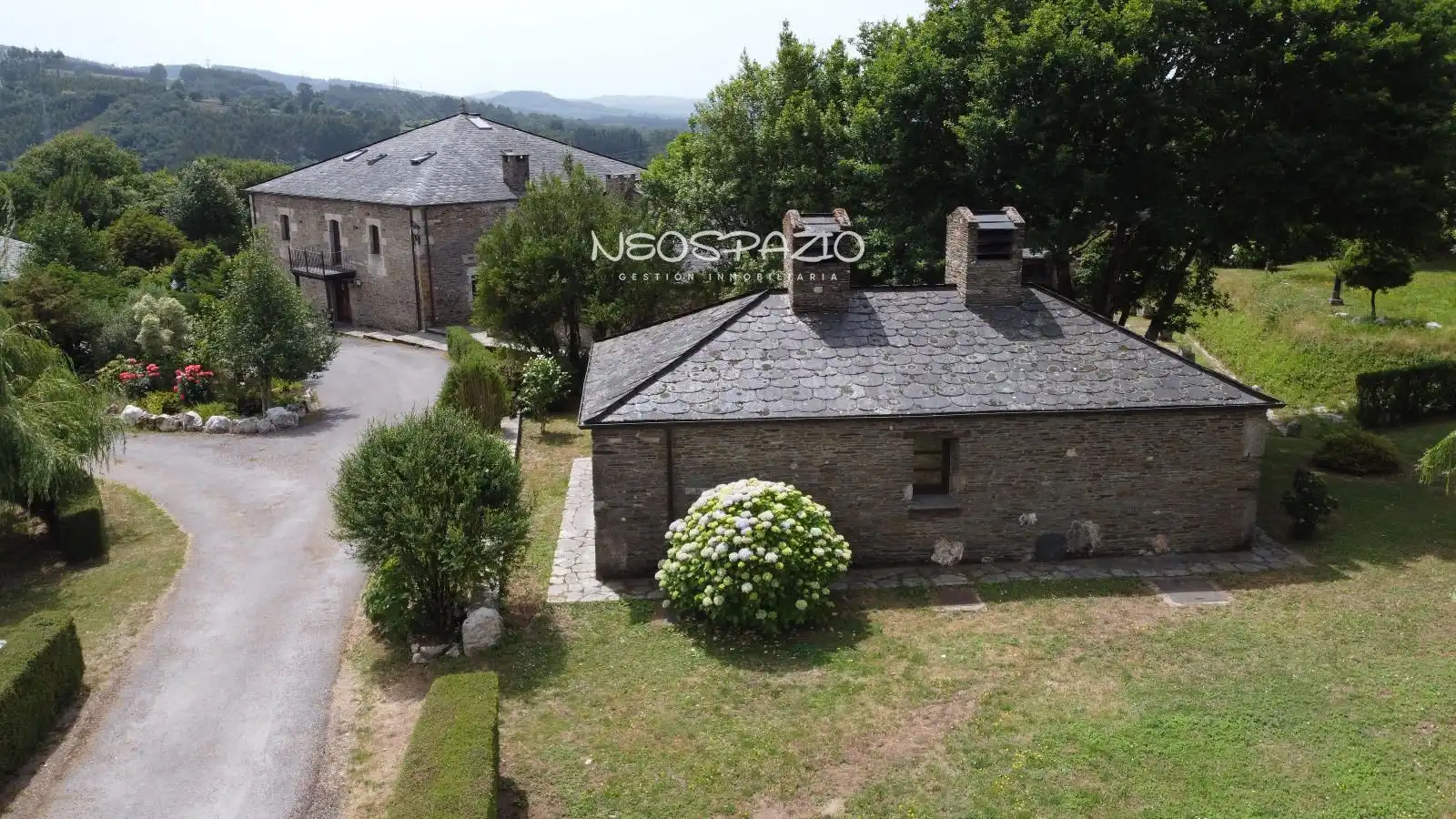 Vista exterior de Casa o chalet en venta en Castroverde con Calefacción y Amueblado