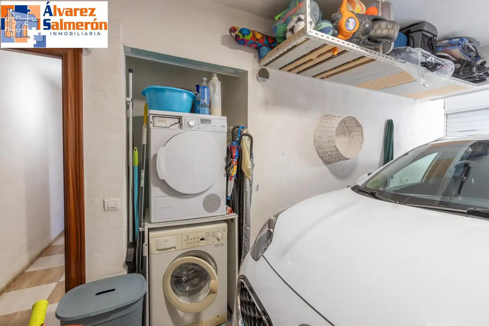 Aparcament de Casa o xalet en venda en Armilla amb Aire condicionat i Terrassa