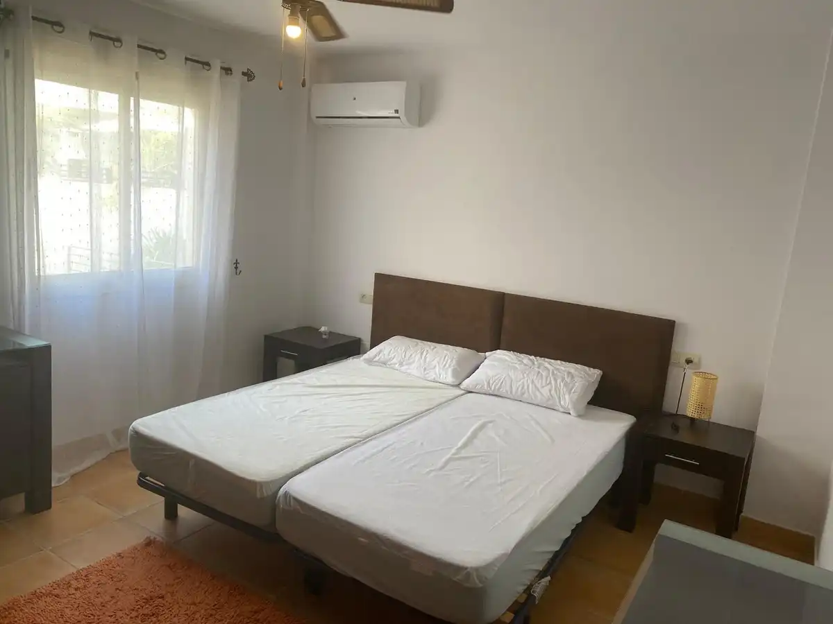 Habitación de Casa o chalet de alquiler en Benahavís con Aire acondicionado, Jardín privado y Terraza