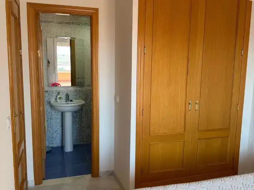 Badezimmer von Wohnung zum Verkauf in Mutxamel mit Klimaanlage, Schwimmbad und Balkon