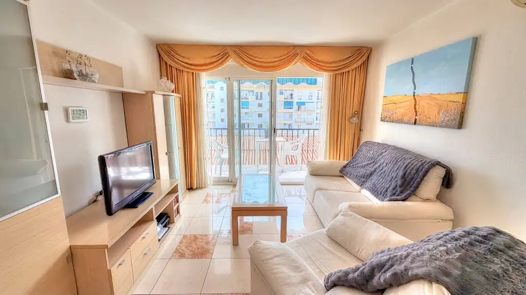 Flat for sale in Torre del Mar, imagen 2