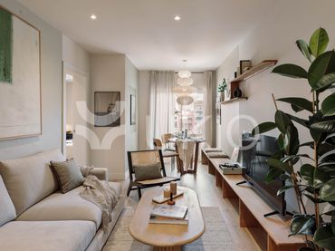 Apartment mit Balkon zur Miete in Carrer de Balmes