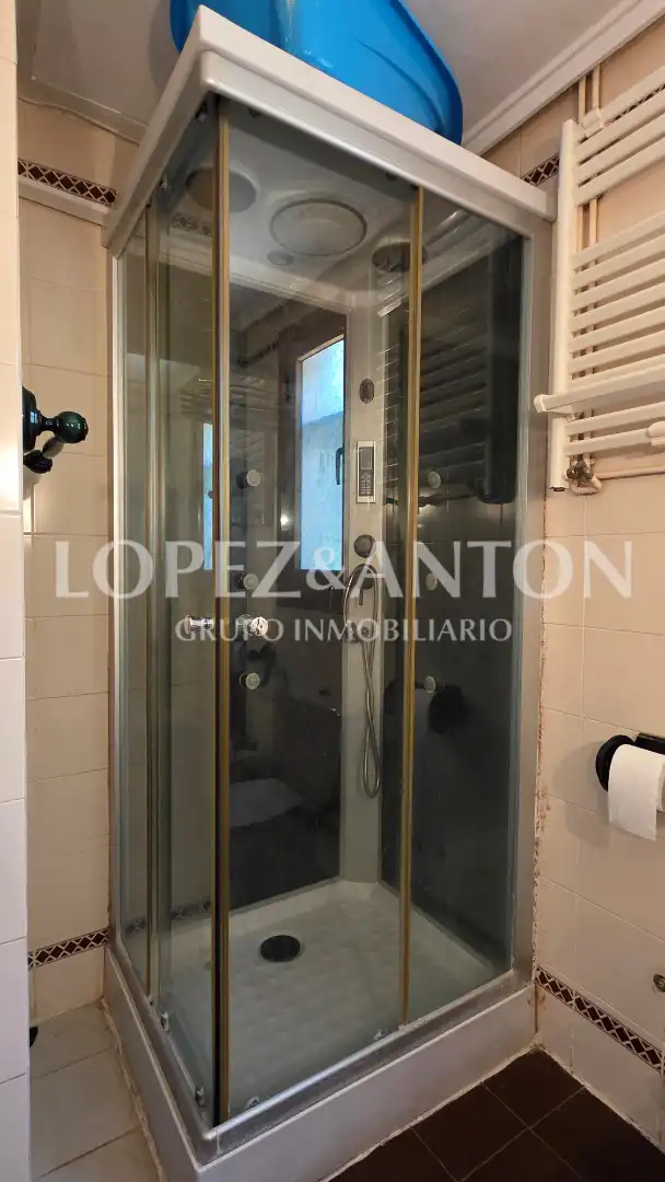 Baño de Casa o chalet en venta en San Antonio de Benagéber con Aire acondicionado, Calefacción y Jardín privado