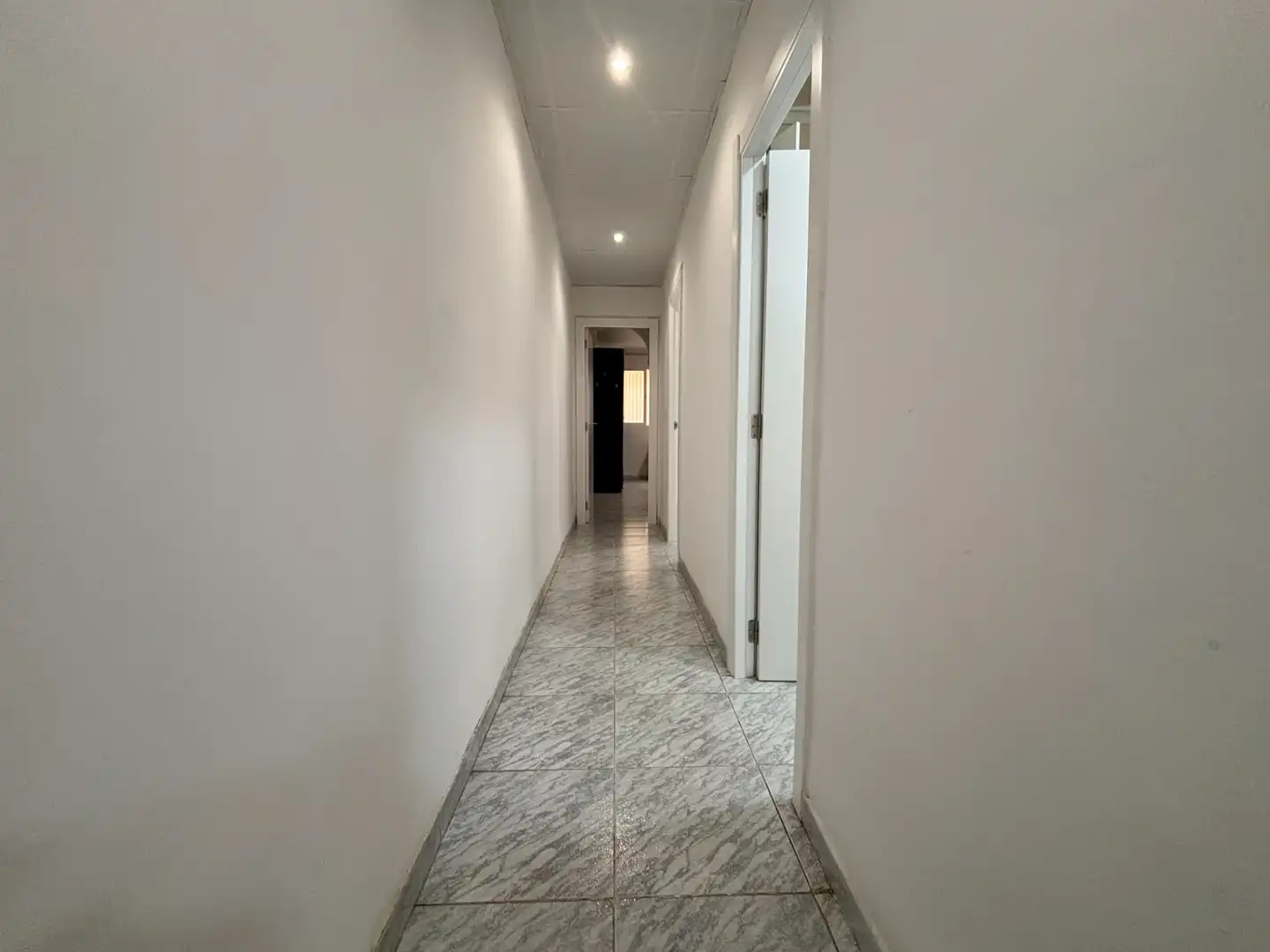Wohnung zum Verkauf in Castellón de la Plana / Castelló de la Plana mit Abstellraum, Möbliert und Ofen