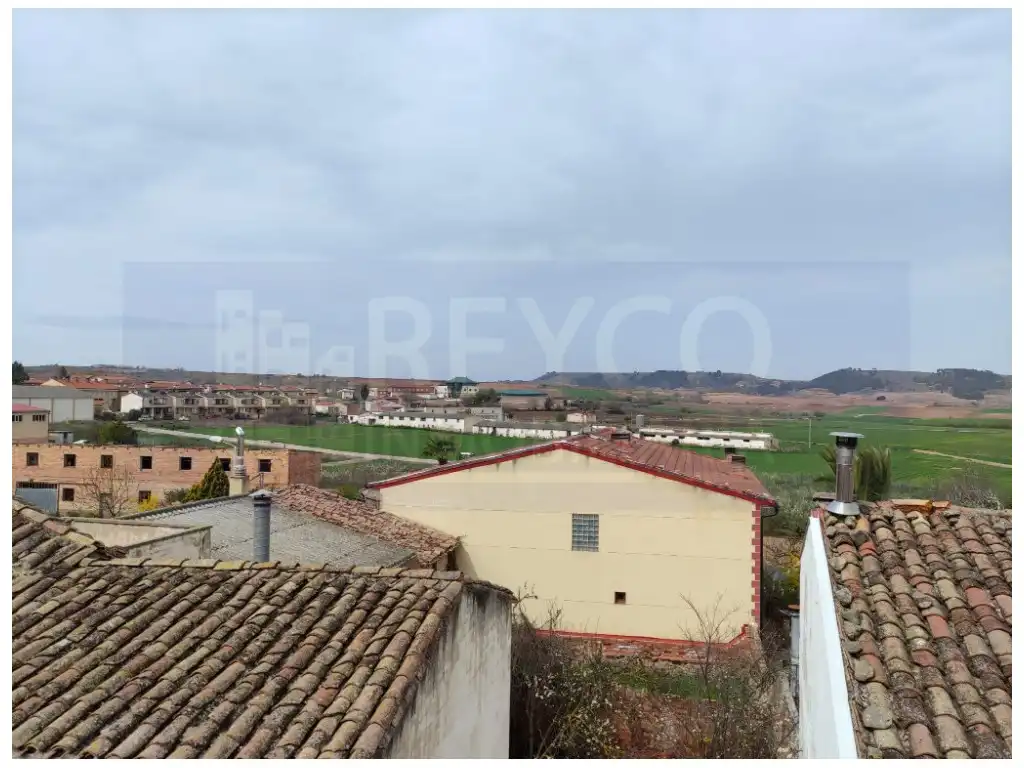 Piso en venta en Alesanco con Balcón
