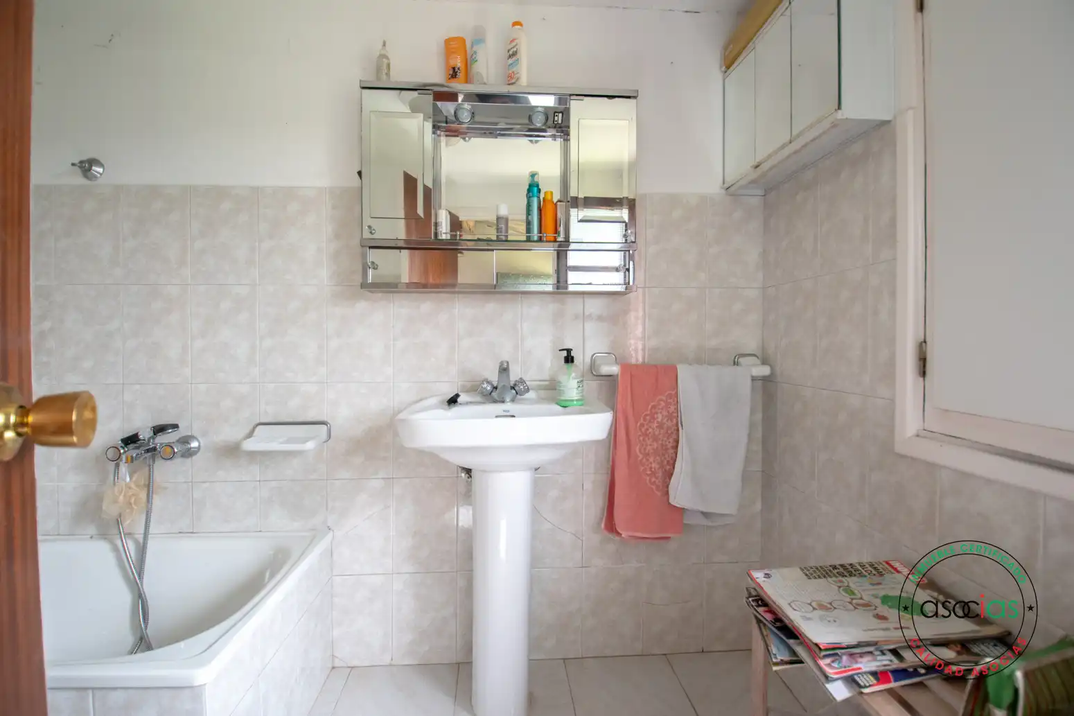 Bany de Casa o xalet en venda en Villaviciosa amb Jardí privat i Traster