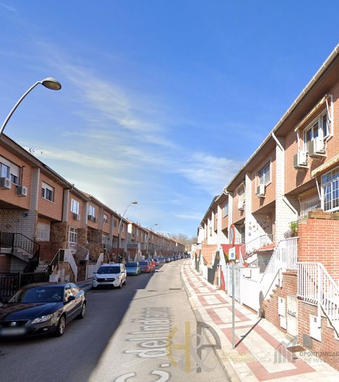 Foto 2 de Casa o chalet en venta en Perales del Río, Getafe