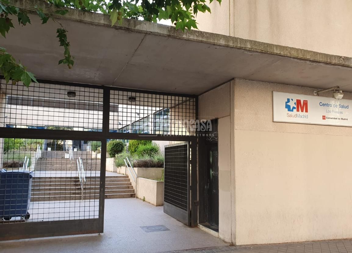 Piso en venta en Los Rosales