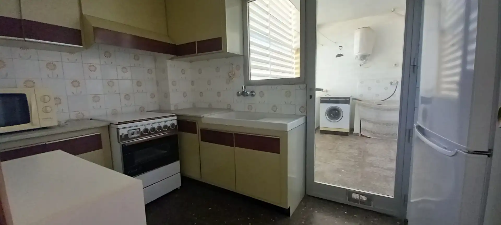 Cuina de Apartament en venda en Gandia amb Moblat i Piscina comunitària