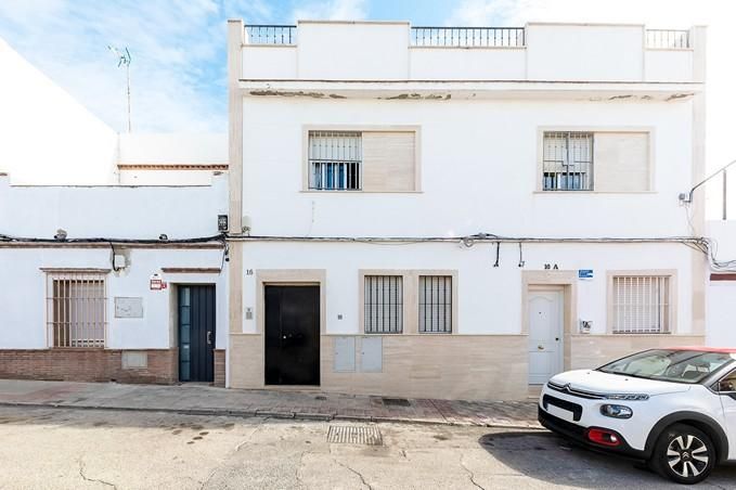 Vista exterior de Traster en venda en Alcalá de Guadaira