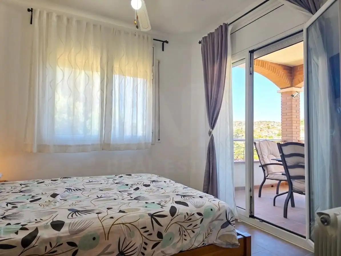 Habitación de Casa o chalet en venta en Calafell con Aire acondicionado, Calefacción y Piscina