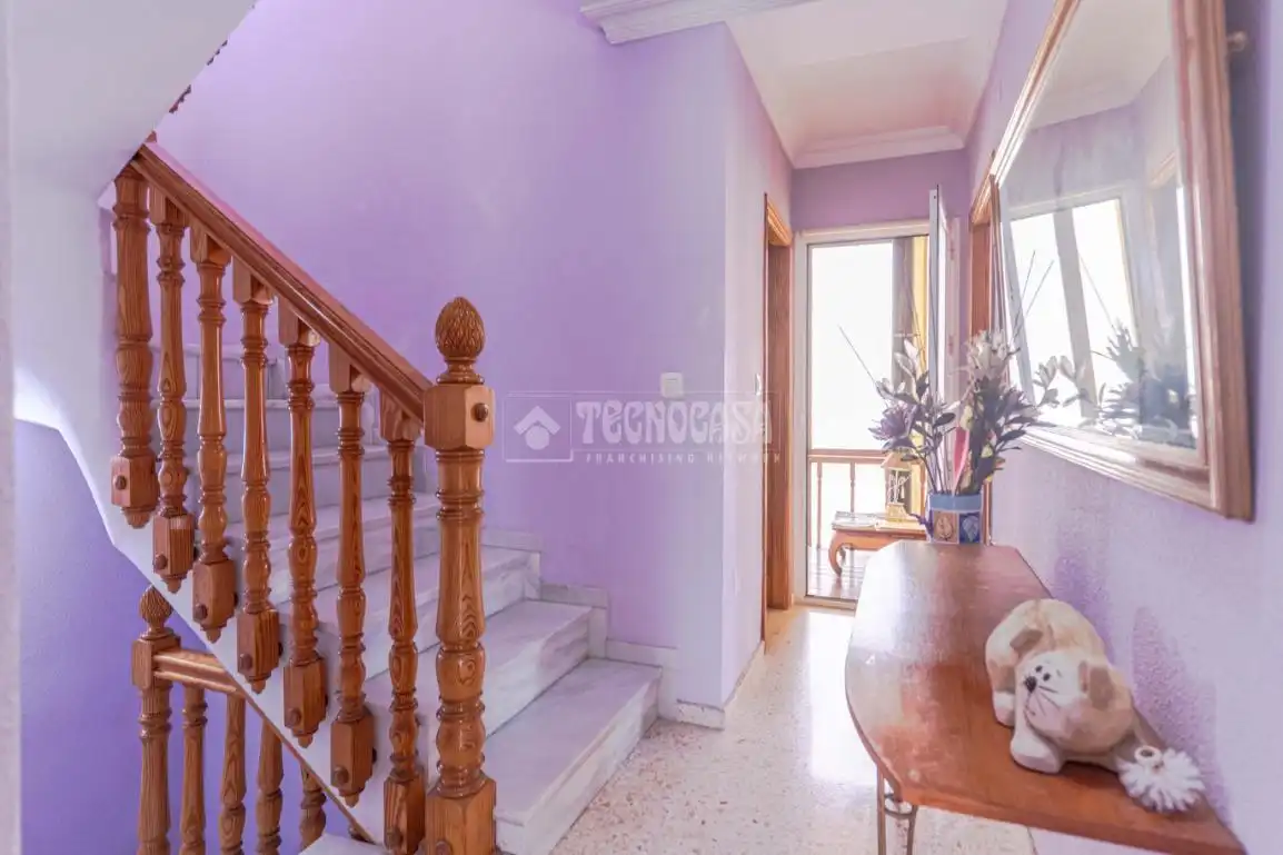 Casa adosada en venta en Motril con Calefacción y Terraza