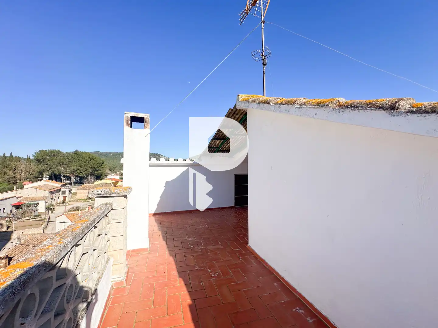 Vista exterior de Casa o xalet en venda en Olesa de Bonesvalls amb Balcó