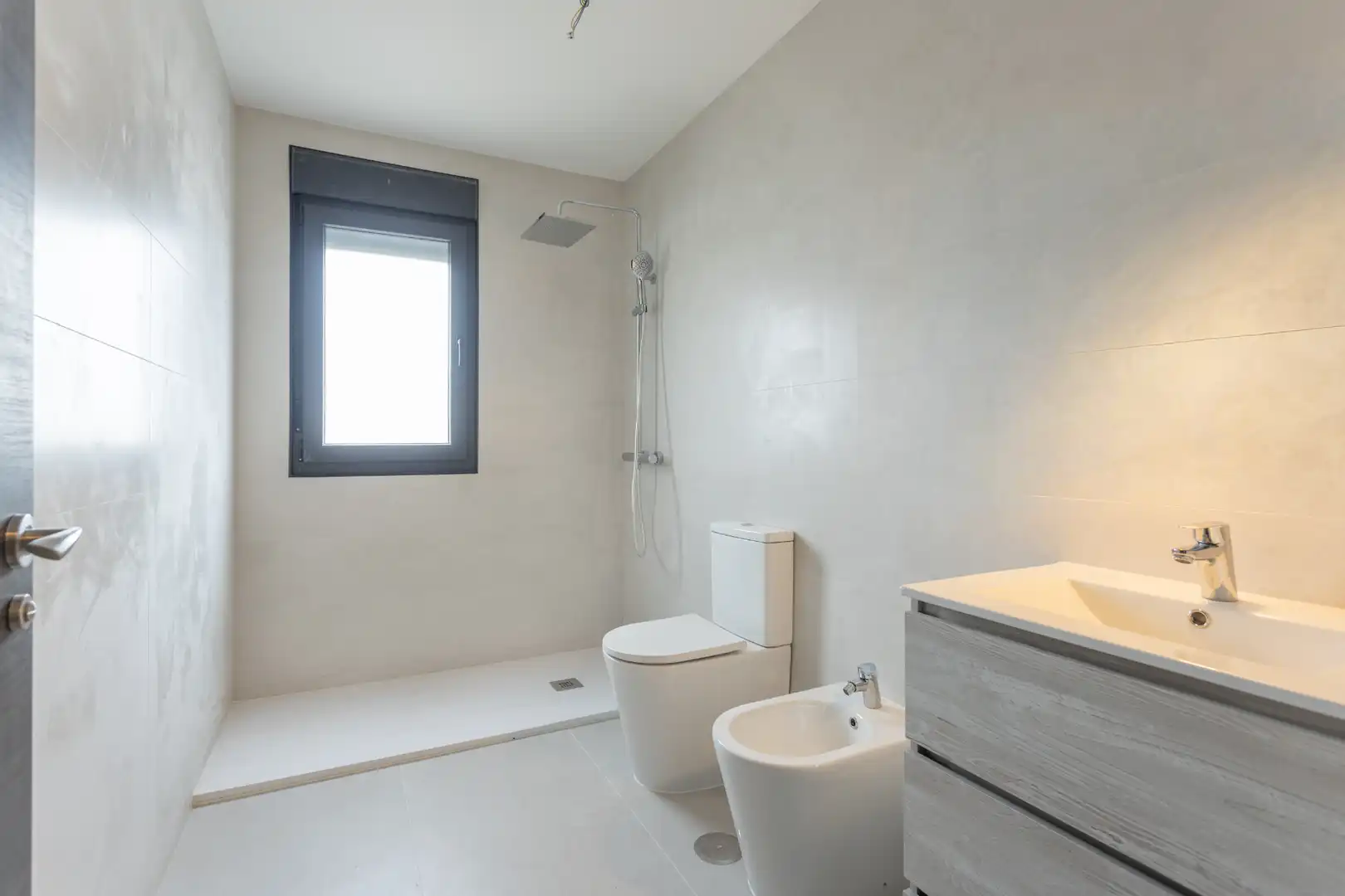 Bathroom of Houses for sale in Brunete, Madrid