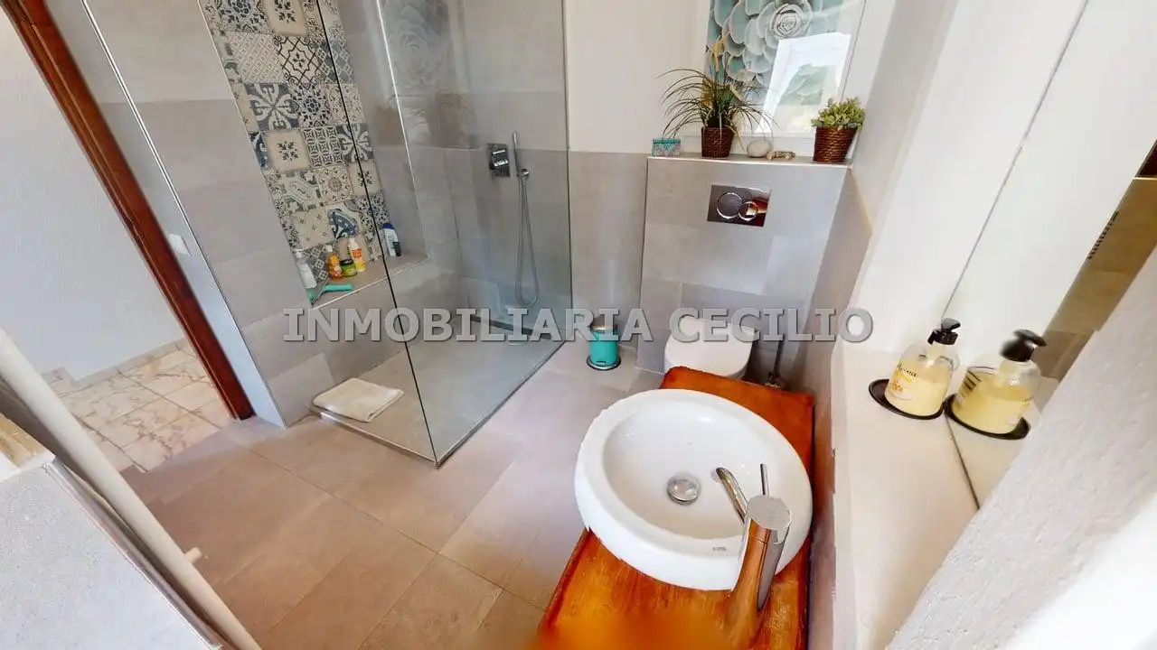Baño de Casa o chalet en venta en Santa Eulària des Riu con Calefacción, Jardín privado y Terraza