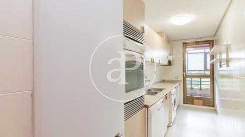 Foto 3 de Piso en venta en C. de Gabriela Mistral, Peñagrande, Madrid