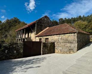 Vista exterior de Casa o xalet en venda en O Irixo amb Balcó