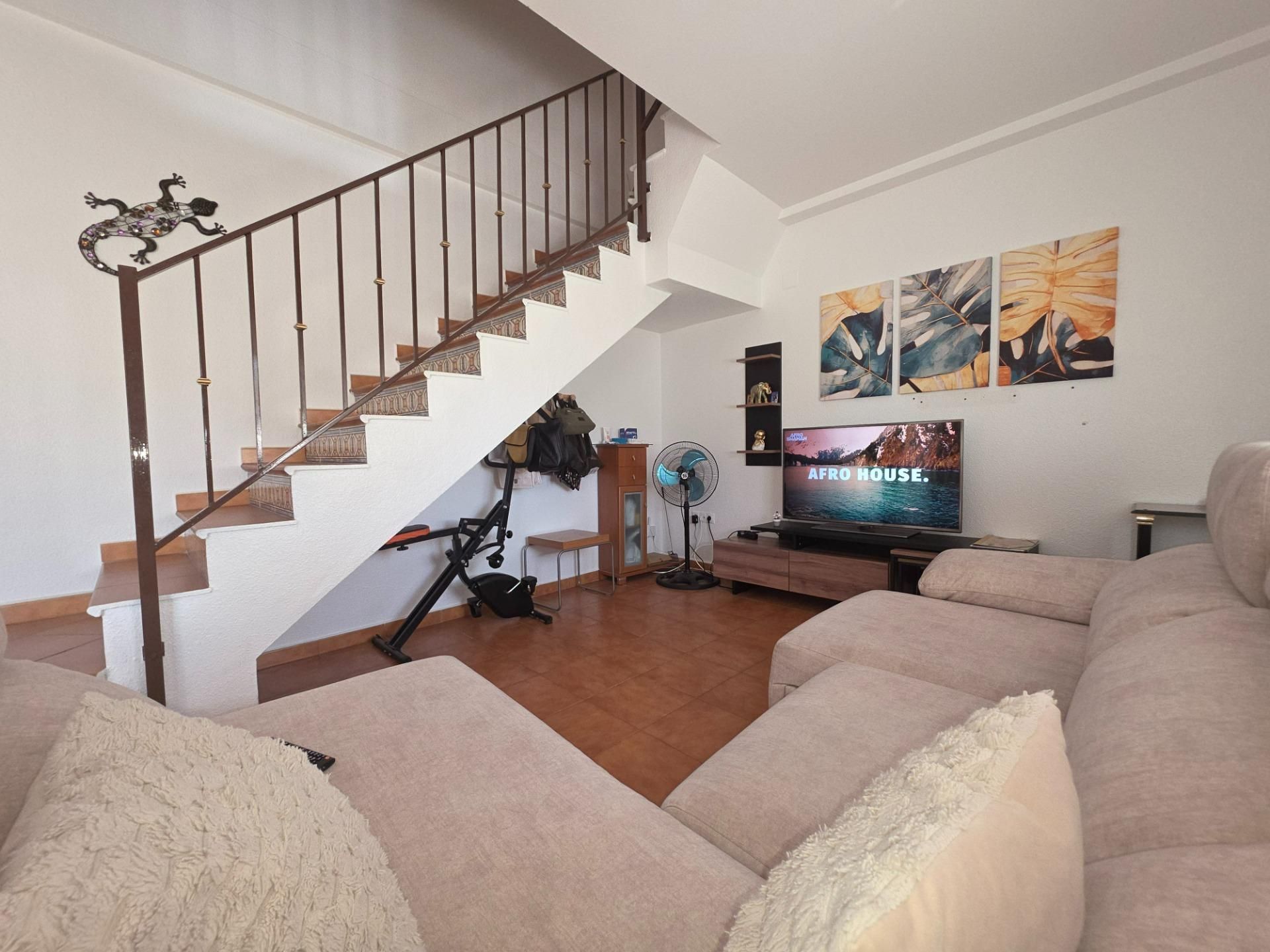 Sala d'estar de Casa adosada en venda en Gibraleón