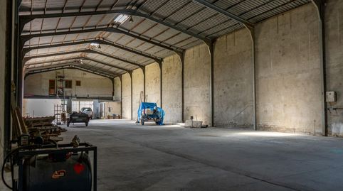 Nave industrial con vivienda y gran terreno en venta en Deltebre, imagen 4