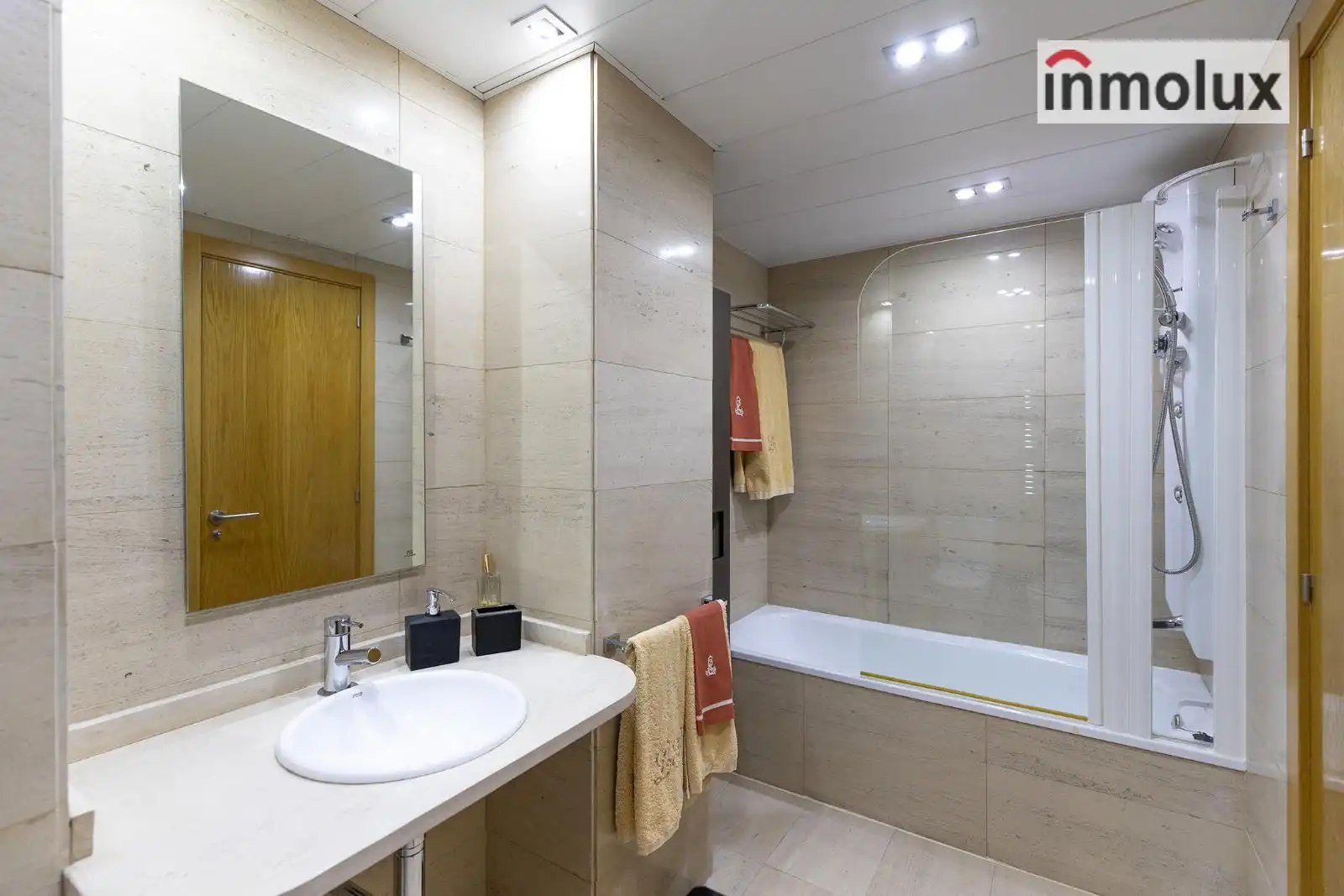 Ático con ascensor en venta en Calle Moratín, imagen 32