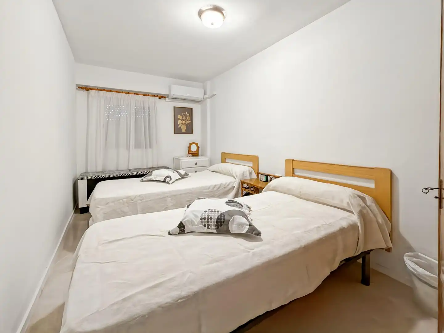 Bedroom of Apartments for rent in Cullera  with Air Conditioner, Terrace and Furnished