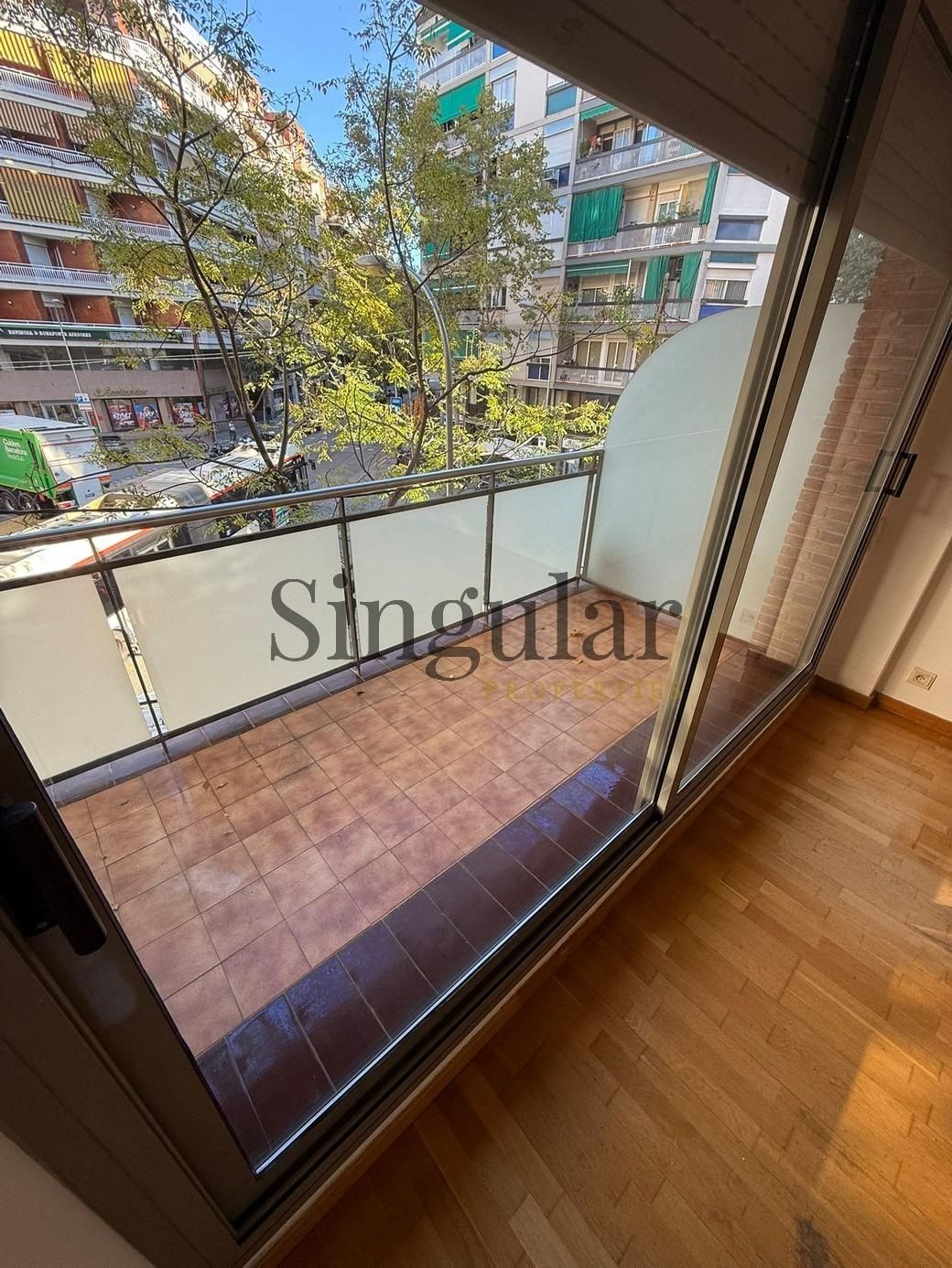 Terrassa de Pis en venda en  Barcelona Capital amb Calefacció, Terrassa i Balcó